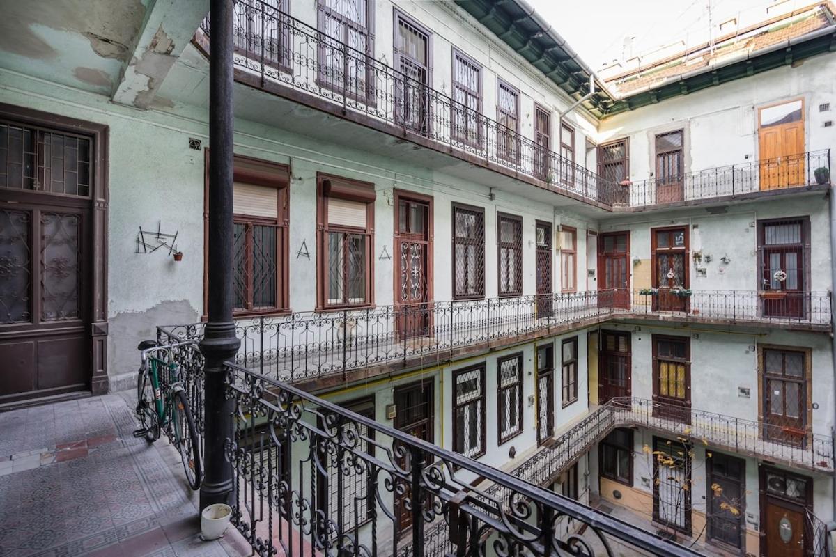 Apartment Robinia Downtown *